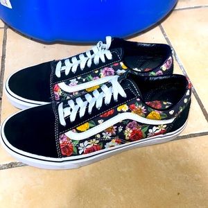 Vans "Lux Floral" excellent condition